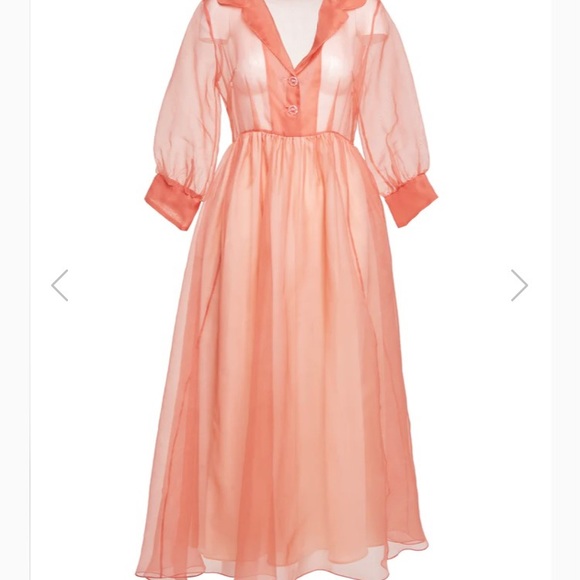 Black Iris ‘The Grace’ Dress - Picture 5 of 9